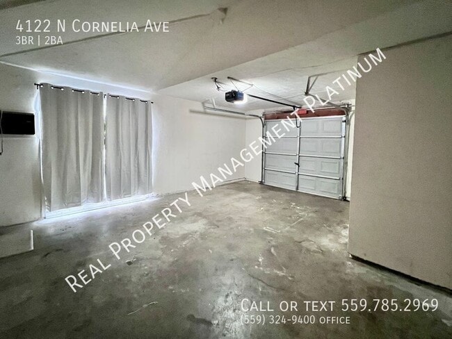 Building Photo - 4122 N Cornelia Ave