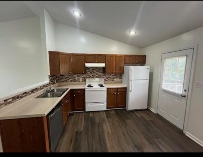 Building Photo - 114 Quail Ridge Cir
