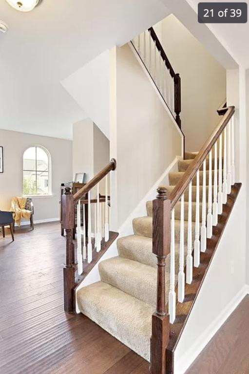 Building Photo - 16621 Gossamer Dr