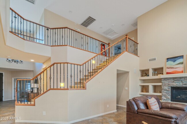 Building Photo - 2021 W Tallgrass Trail