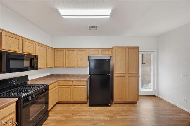 Building Photo - 7653 Crystal Village Ln
