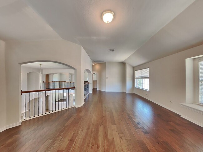 Building Photo - ENCHANTING 5 BEDROOM IN FRISCO!