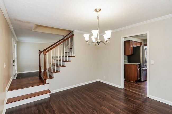 Building Photo - 3001 High Rigger Dr