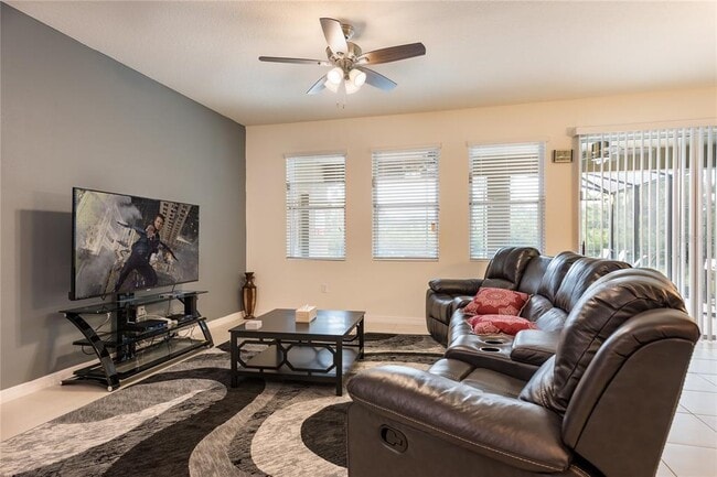 Building Photo - 5231 Wildwood Wy