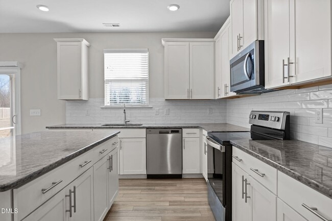 Building Photo - 252 Rio Grande Ln