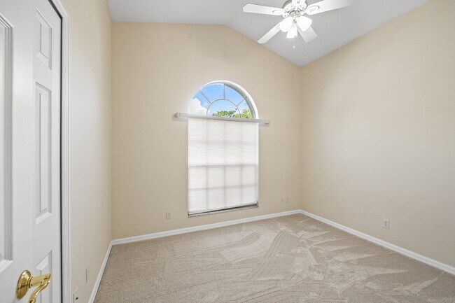 Building Photo - 6234 Sturbridge Ct