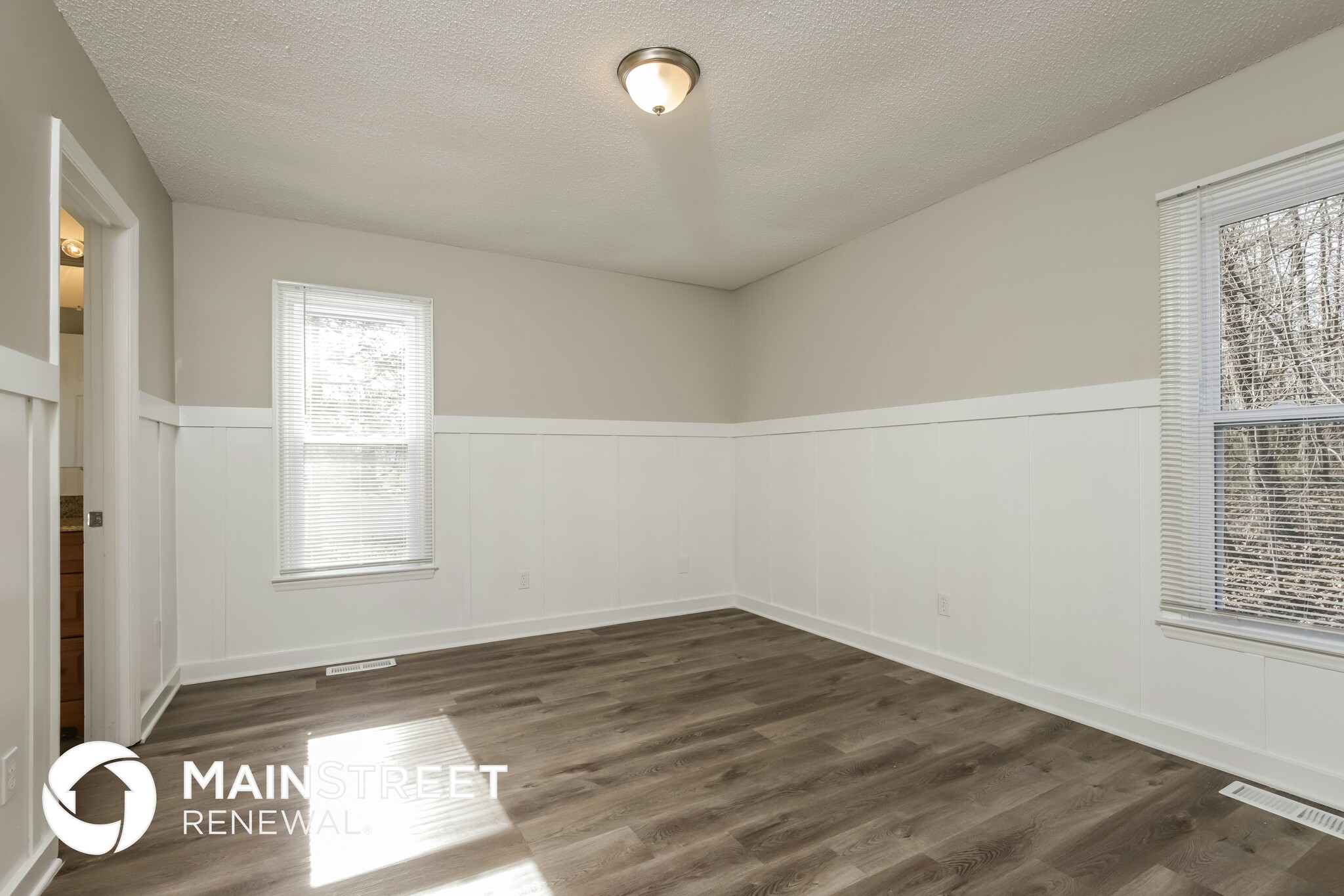 Building Photo - 403 Twin Creeks Rd
