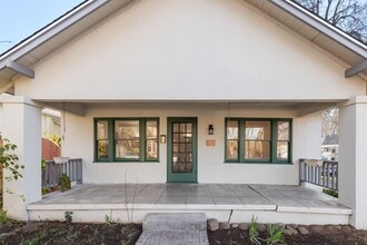 Building Photo - Charming Chico Home Near Bidwell Park