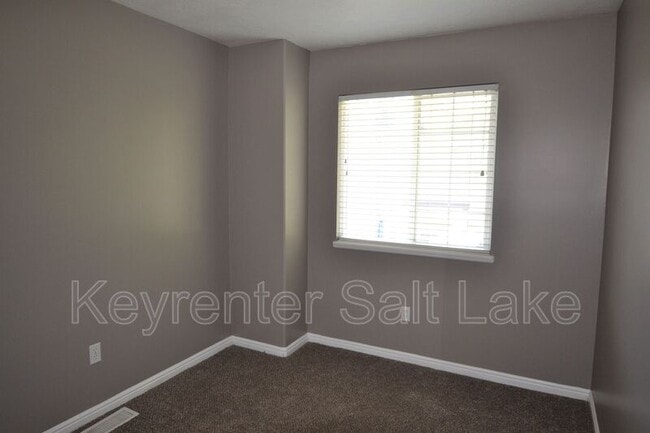 Building Photo - 3712 Raphael Ct