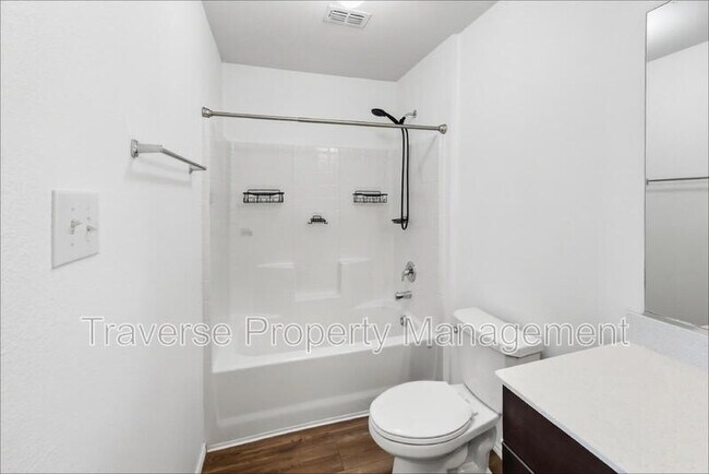 Building Photo - 14421 Artisan Dr