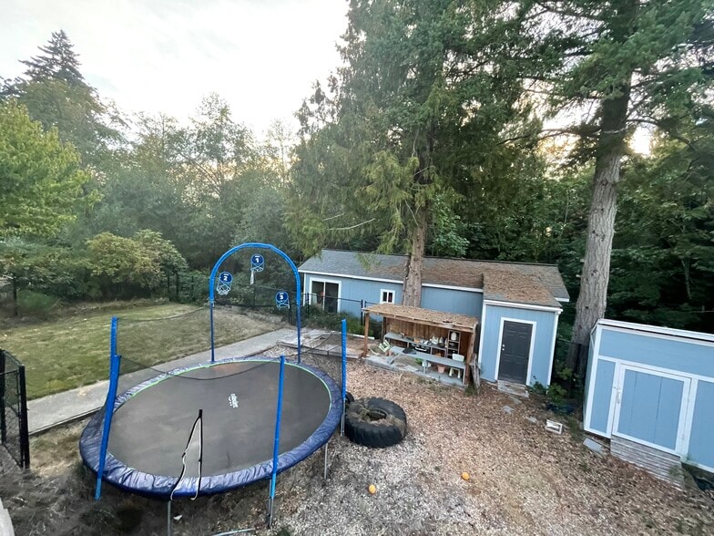 backyard off deck - 2186 Evergreen Ave SE