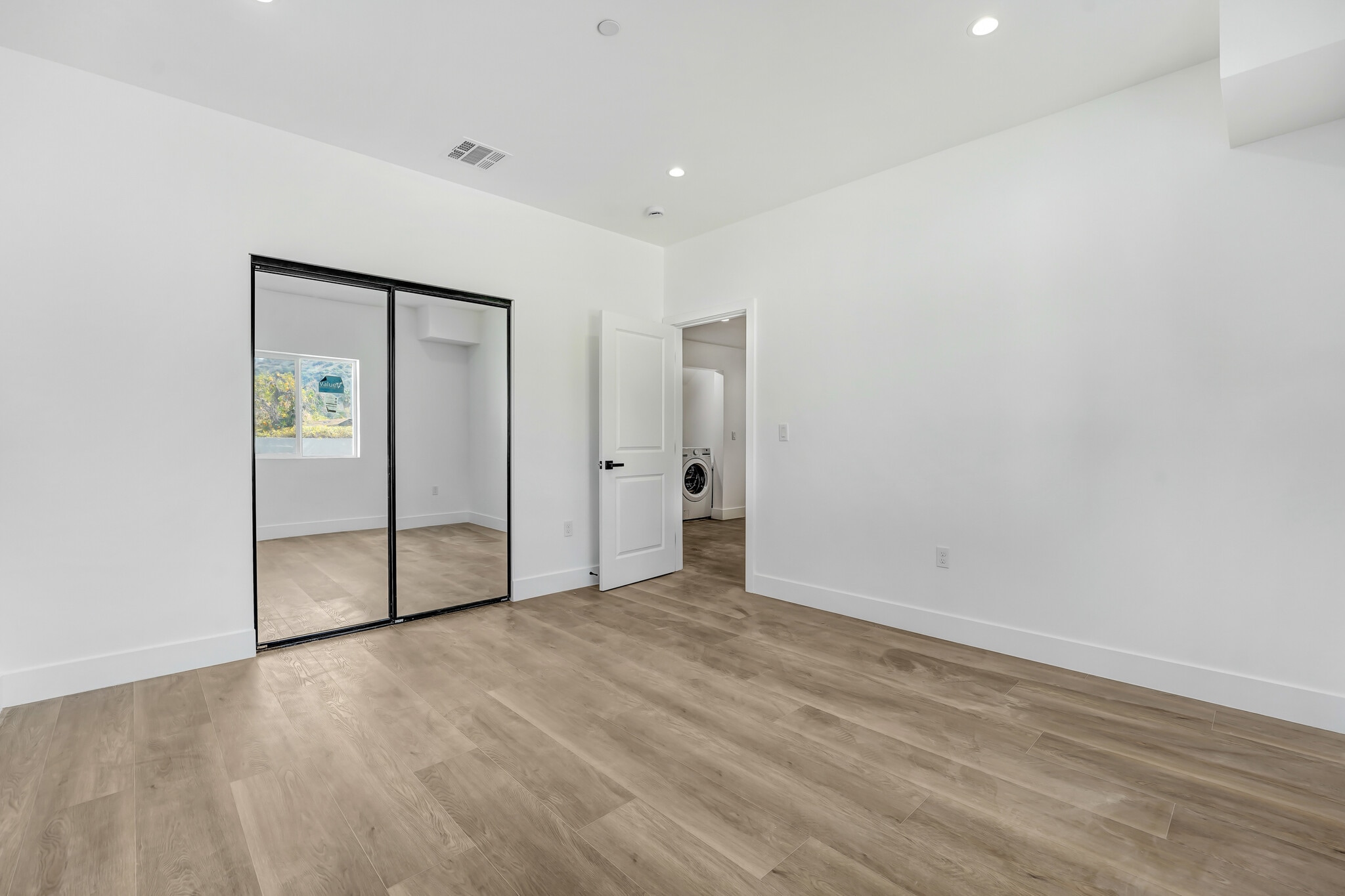 Building Photo - 4338 La Clede Ave