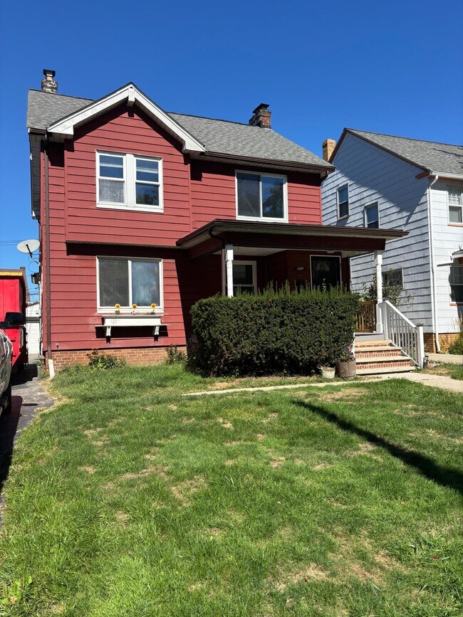Primary Photo - 3389 Kildare Rd