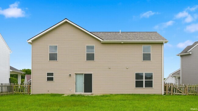 Building Photo - 422 Heyford Ct