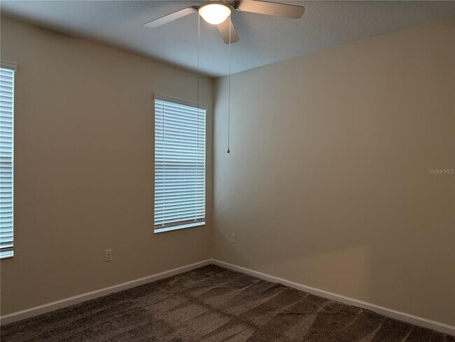 Building Photo - 8513 Golf Wy