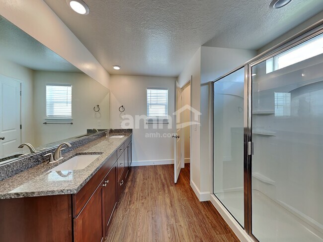 Building Photo - 2286 E Tumbleweed Rd