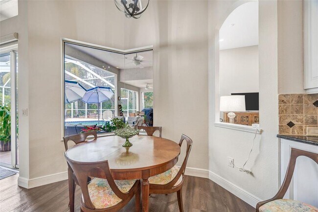 Building Photo - 6120 Chene Ct