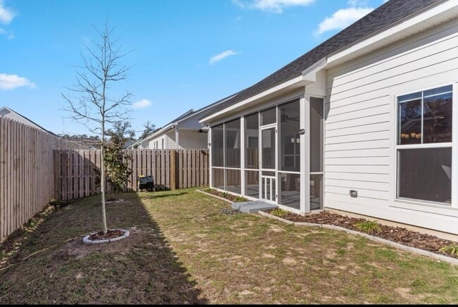 Building Photo - 5189 Royal Fern Cir
