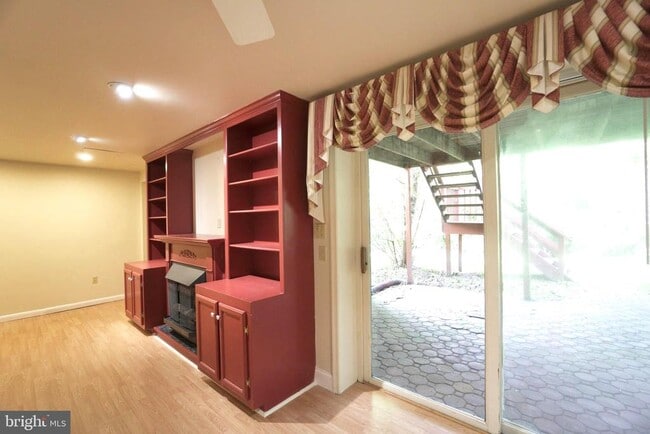 Building Photo - 1379 Gwynedale Way
