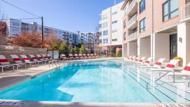 Building Photo - 299 North Highland Avenue Northeast