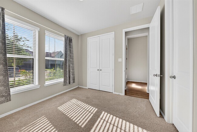 Building Photo - 10406 Talitha Trl