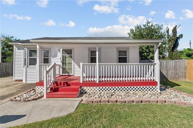 Primary Photo - 8229 Gygax Rd