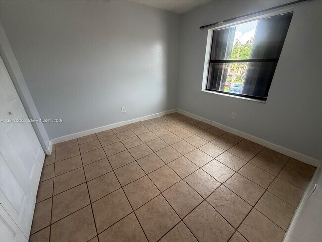 Building Photo - 6540 W 27th Ct