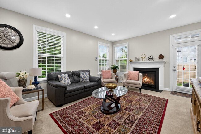 Building Photo - 41676 Blue Grama Cir