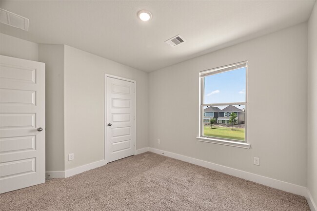 Building Photo - 13412 Sun Cay Drive