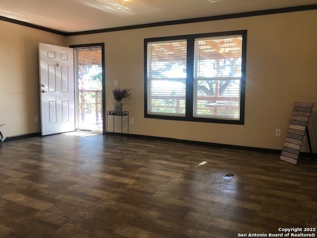 Building Photo - 833 CIMARRON-