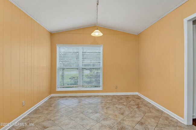 Building Photo - 10654 Casa Grande Dr