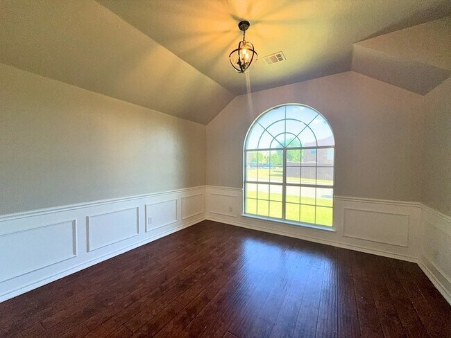 Building Photo - 1541 Mountain Laurel Ln
