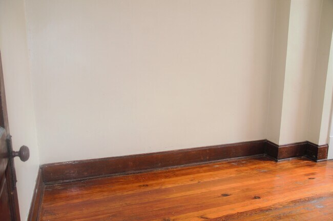 Building Photo - 87 W 1st Ave