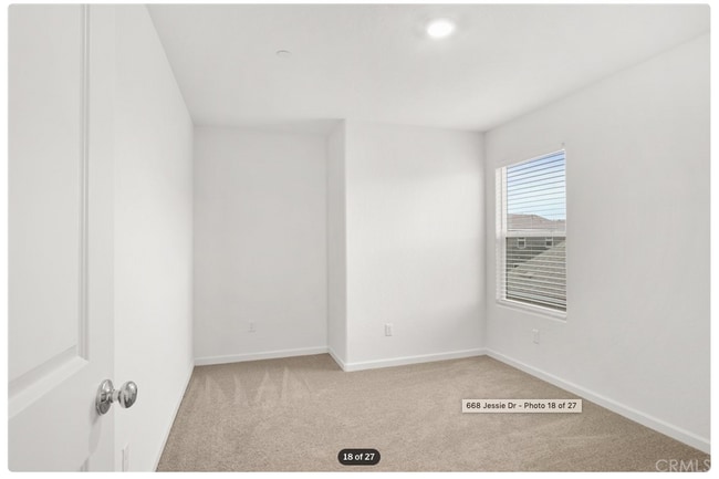 Building Photo - 668 Jessie Dr