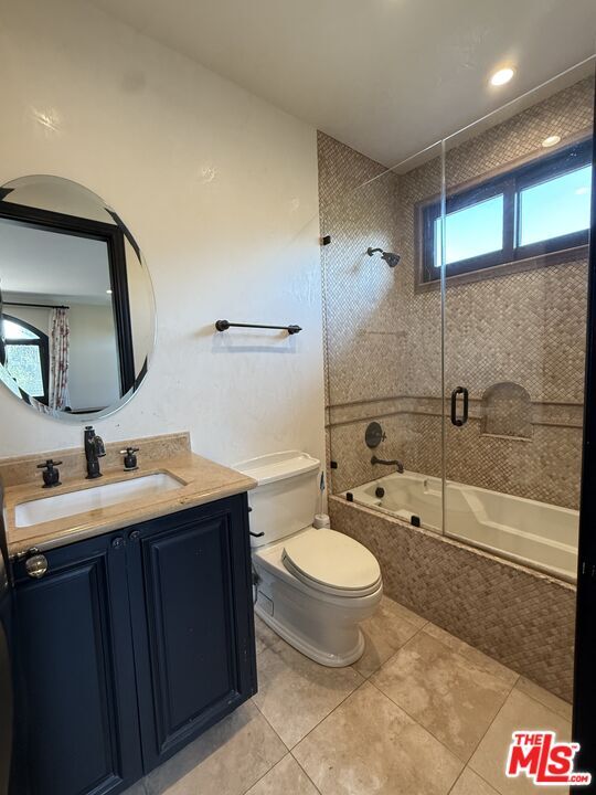 Building Photo - 458 Flores St