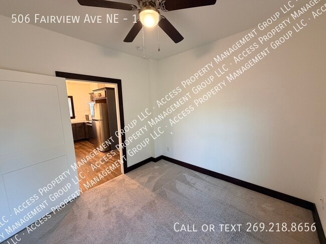 Building Photo - 506 Fairview Ave NE