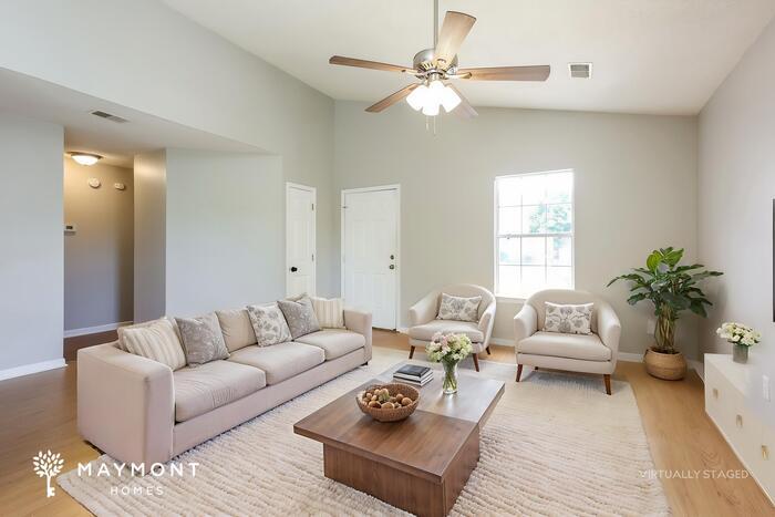 Building Photo - 313 Hampton Ridge Dr