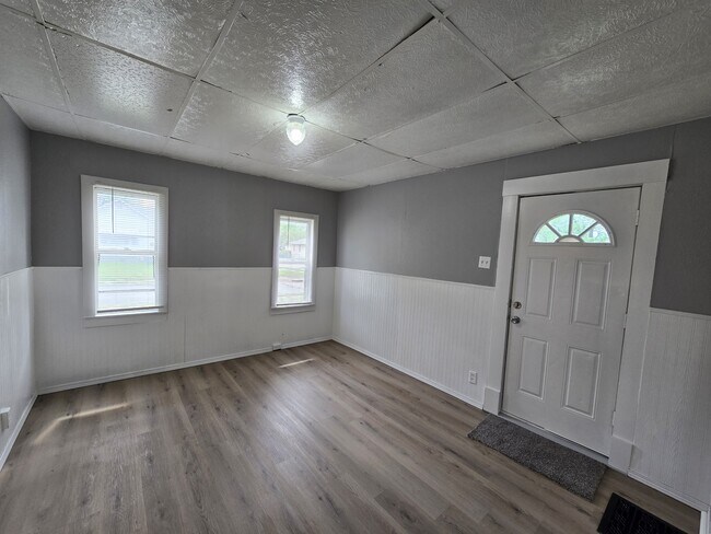 Building Photo - 425 Glenwood St