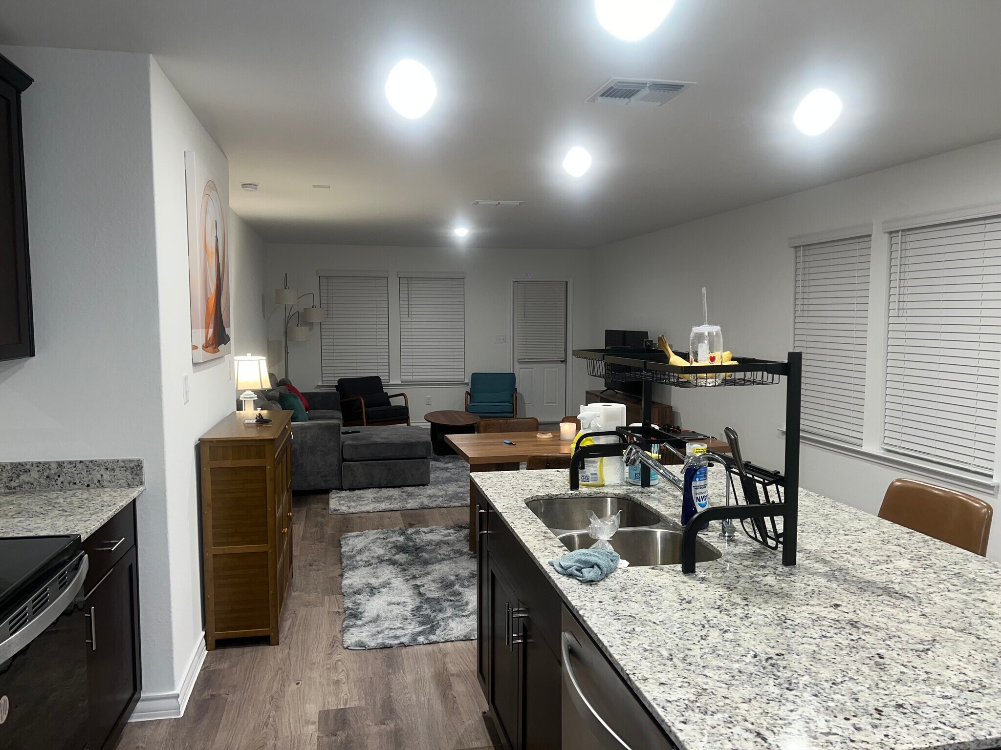 Building Photo - 8123 Hamrick Cir