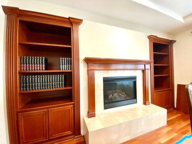 Building Photo - 3603 Fieldview Ct