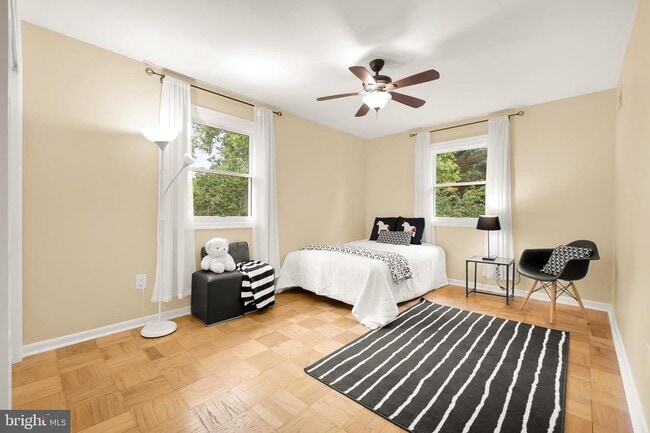 Building Photo - 10913 Bucknell Dr