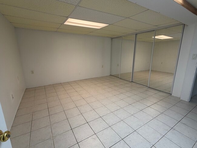 Building Photo - 2354 Nantucket Ln