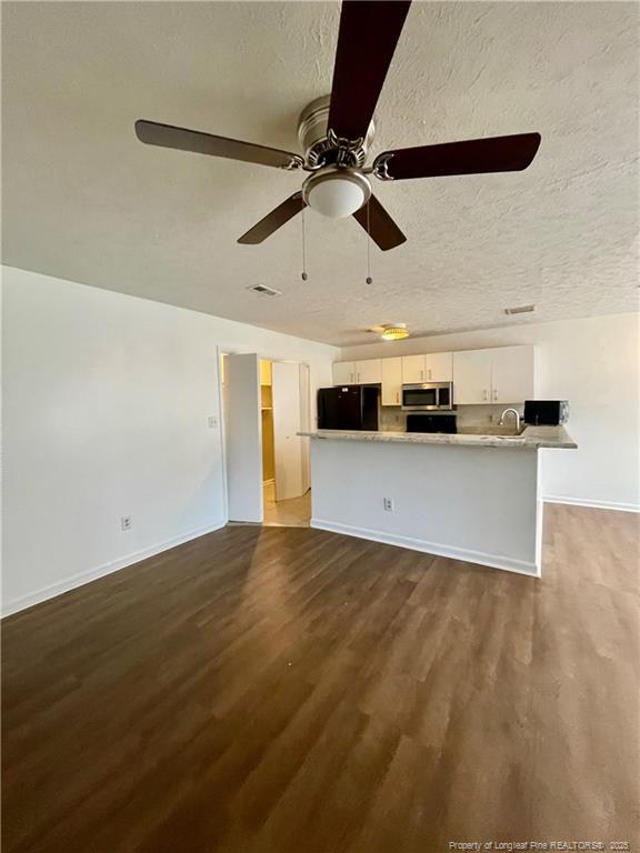 Building Photo - 6736 Willowbrook Dr