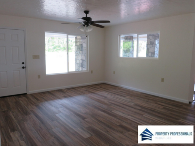 Building Photo - Stylish, custom home in Nanawale!