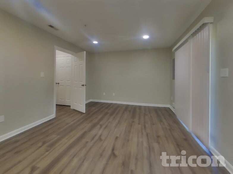 Building Photo - 1306 Sutler Terrace
