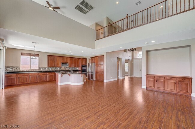 Building Photo - 7876 Sleeping Lily Dr
