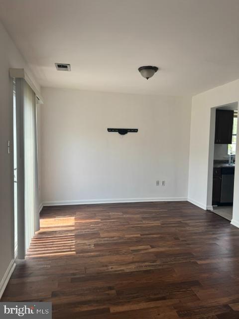 Building Photo - 551 Short Curve Rd