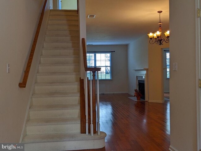 Building Photo - 252 Brinley Dr