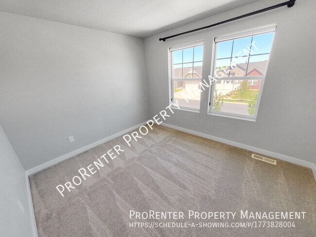 Building Photo - 1509 W 450 S