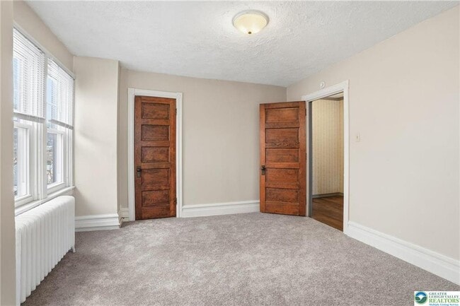 Building Photo - 1050 Delaware Ave